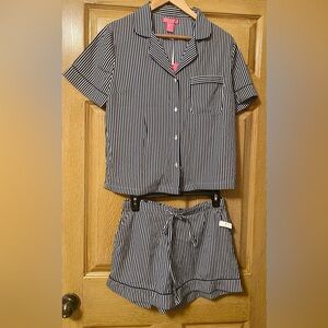 NWT Striped Short Pajama Set - Navy & White Isaac Mizrahi size Small